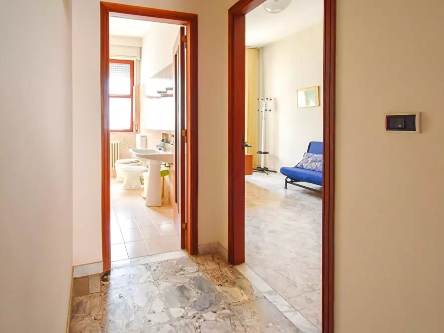 Immagine 7 di Appartamento in vendita  a Lecce