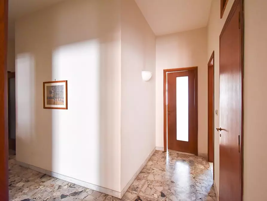 Immagine 58 di Appartamento in vendita  a Lecce