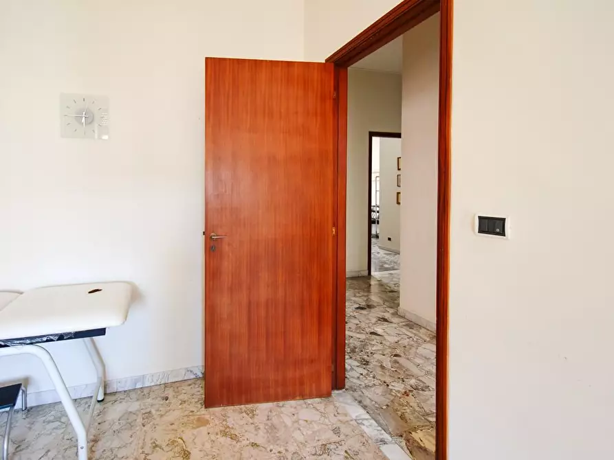 Immagine 6 di Appartamento in vendita  a Lecce