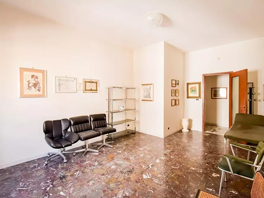 Immagine 25 di Appartamento in vendita  a Lecce