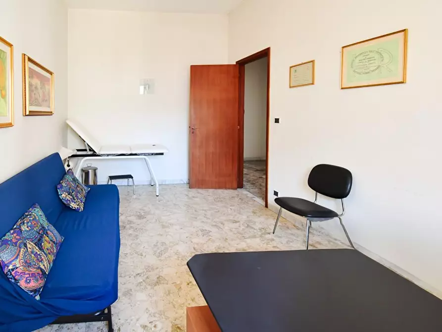 Immagine 5 di Appartamento in vendita  a Lecce