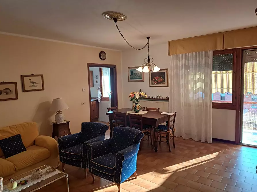 Immagine 2 di Appartamento in vendita  a Fucecchio