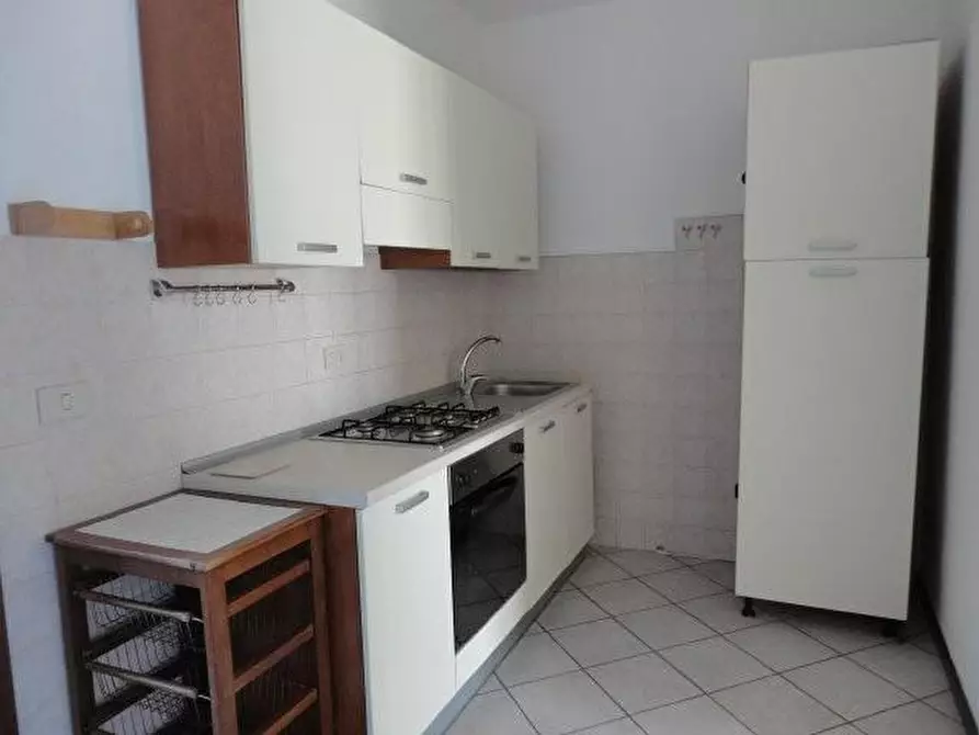 Immagine 7 di Appartamento in vendita  a Massa E Cozzile