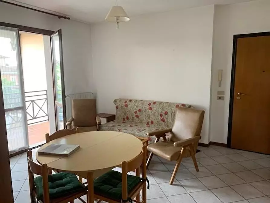 Immagine 11 di Appartamento in vendita  a Massa E Cozzile