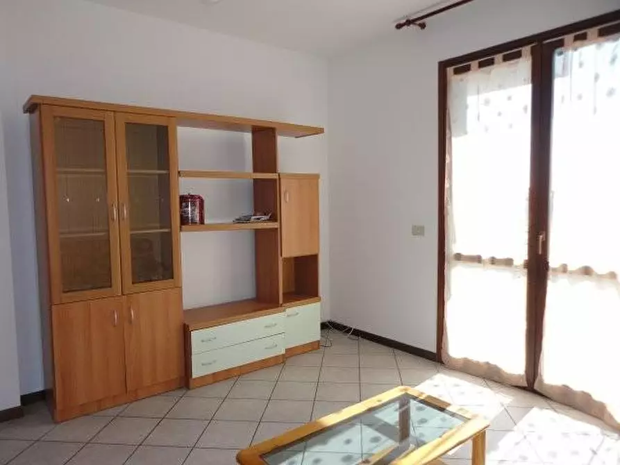 Immagine 2 di Appartamento in vendita  a Massa E Cozzile