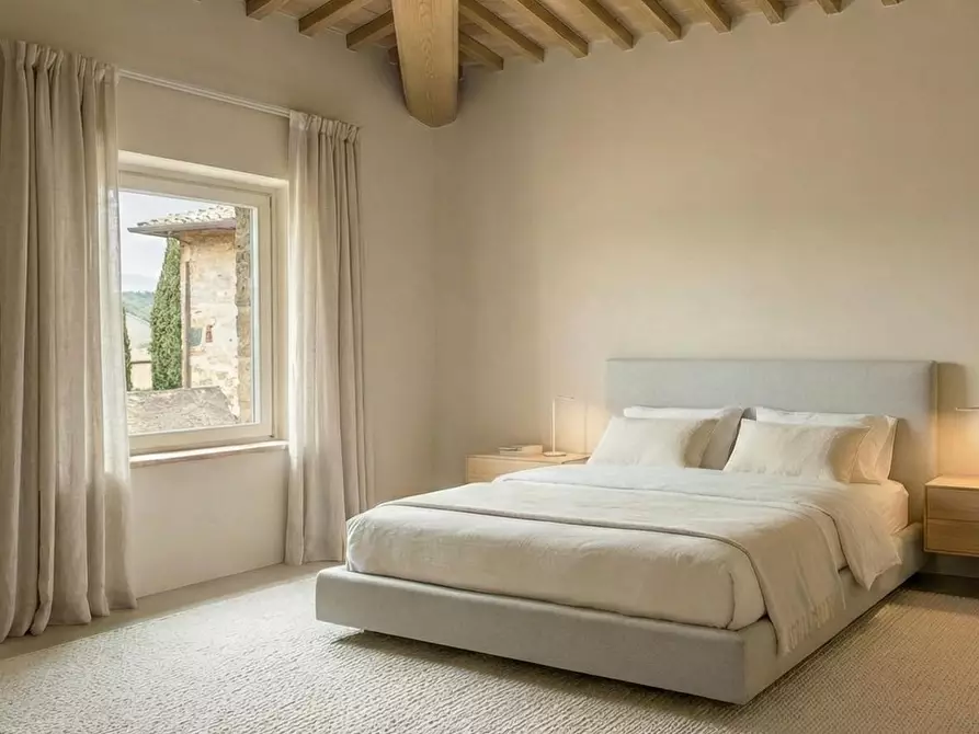 Immagine 3 di Appartamento in vendita  a Siena