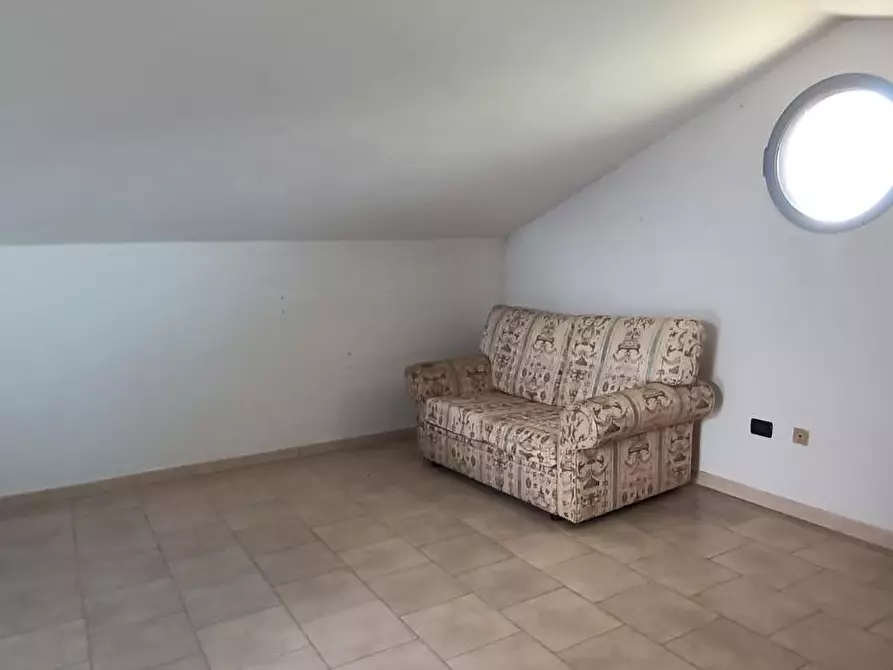 Immagine 7 di Casa bifamiliare in vendita  a Vecchiano