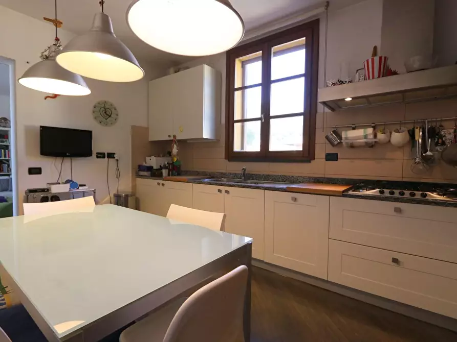 Immagine 10 di Appartamento in vendita  a San Giuliano Terme