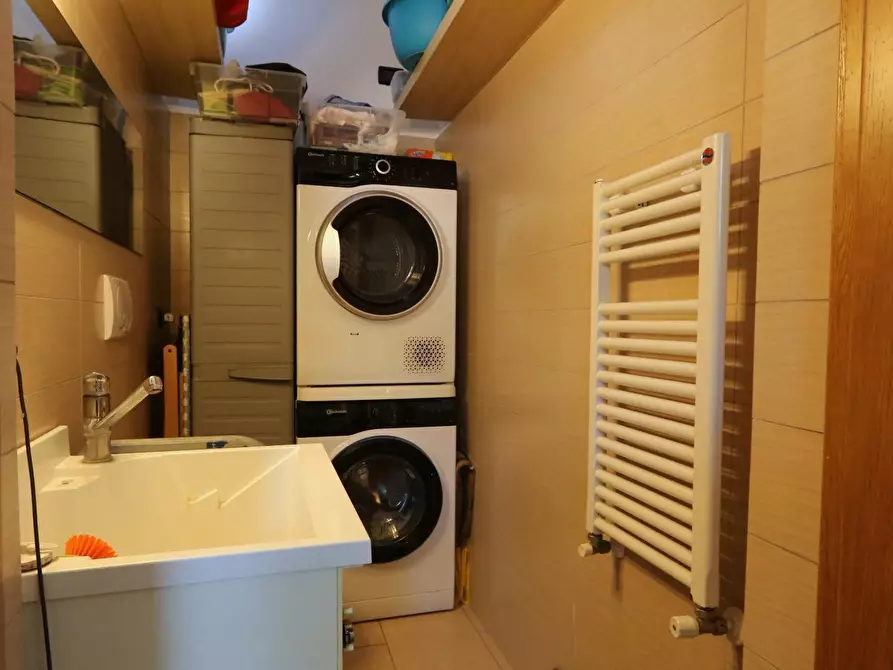 Immagine 12 di Appartamento in vendita  a San Giuliano Terme