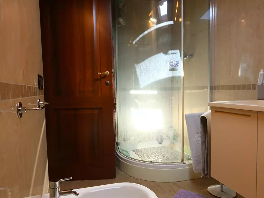 Immagine 21 di Appartamento in vendita  a San Giuliano Terme