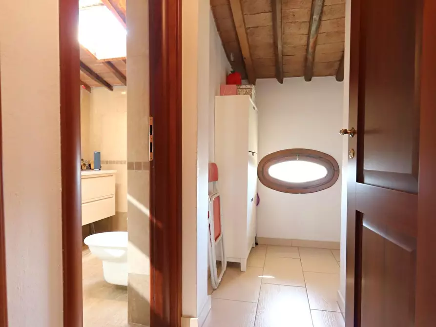 Immagine 23 di Appartamento in vendita  a San Giuliano Terme