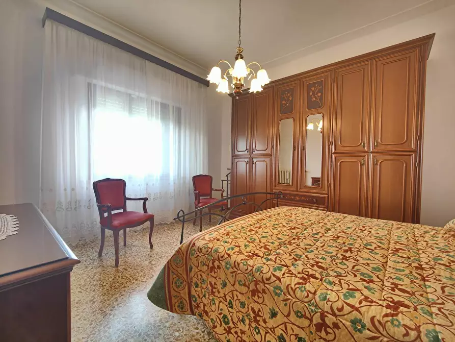 Immagine 6 di Appartamento in affitto  a Fucecchio