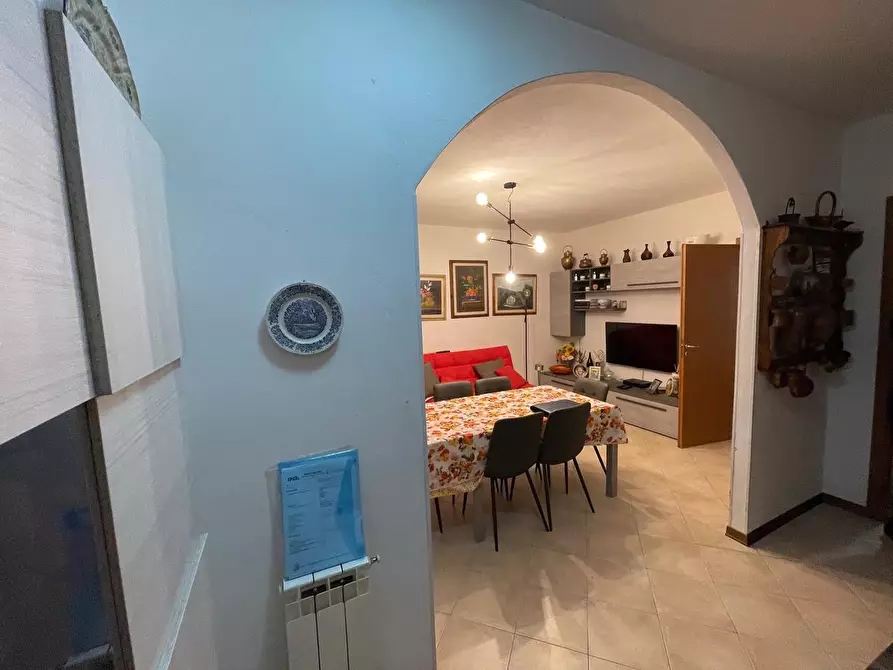 Immagine 7 di Appartamento in vendita  a Siena
