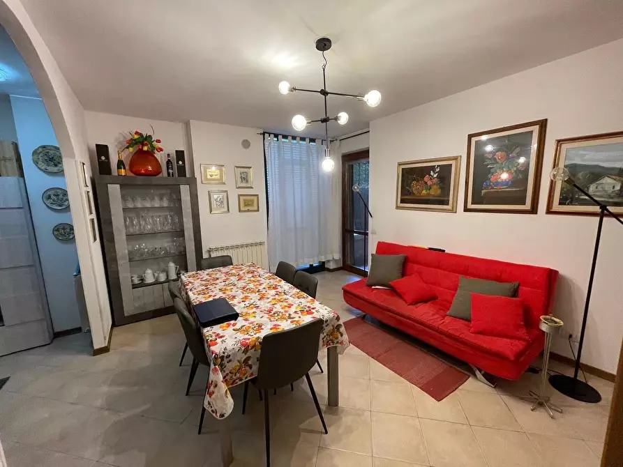 Immagine 1 di Appartamento in vendita  a Siena