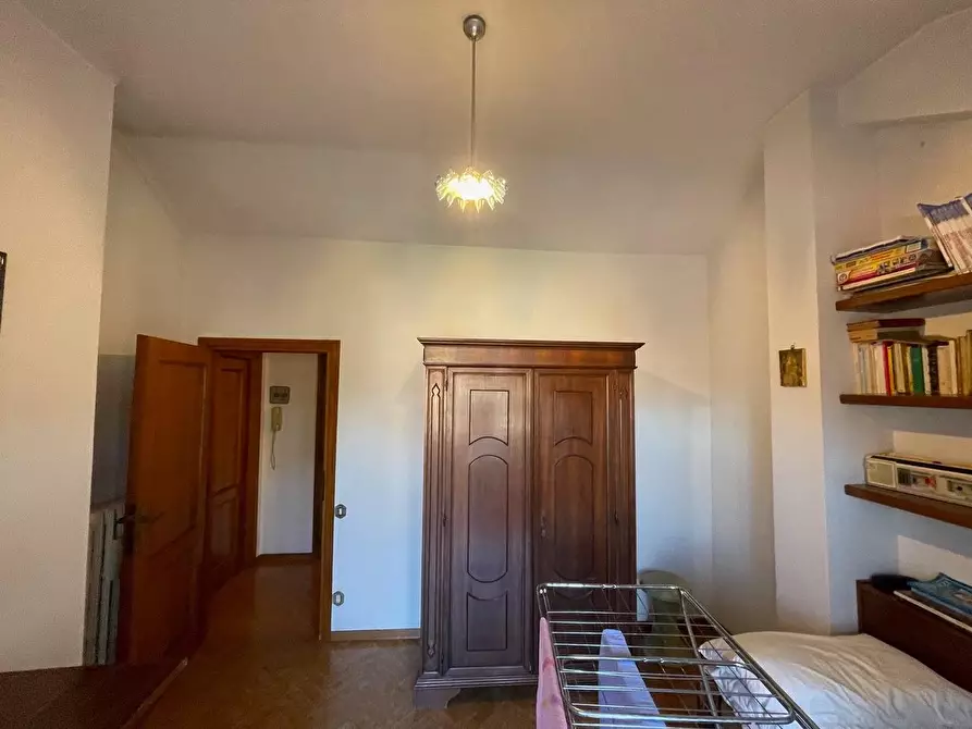 Immagine 62 di Appartamento in vendita  a Siena
