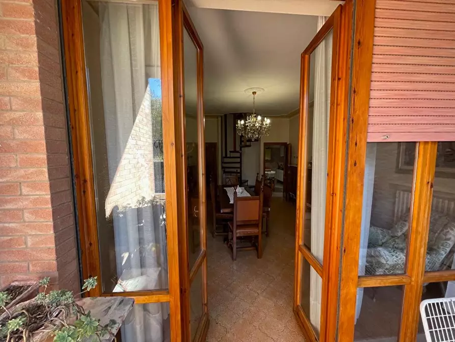Immagine 19 di Appartamento in vendita  a Siena