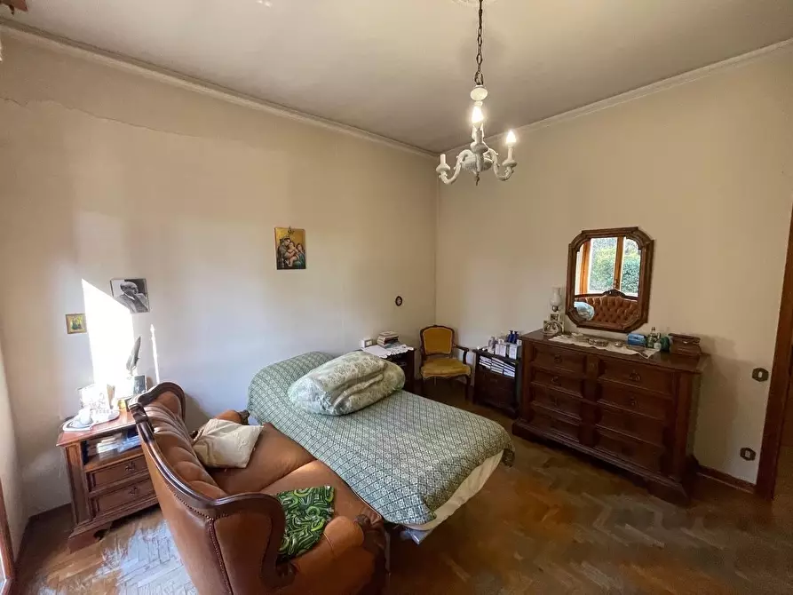 Immagine 51 di Appartamento in vendita  a Siena