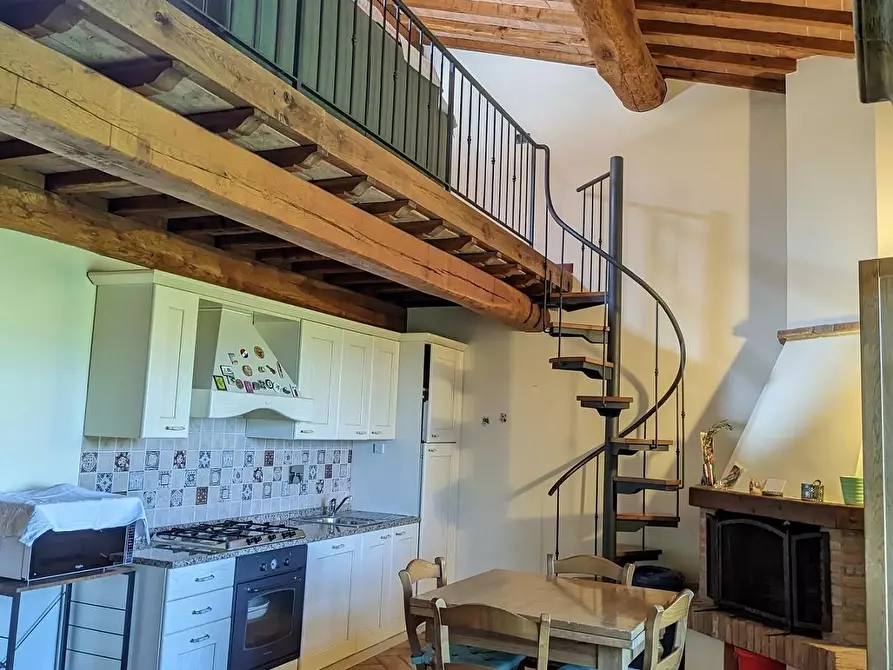 Immagine 9 di Appartamento in vendita  a Montopoli In Val D'arno