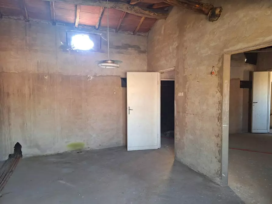 Immagine 24 di Appartamento in vendita  a Capannori