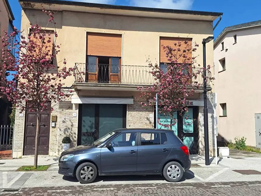 Immagine 2 di Appartamento in vendita  a Capannori