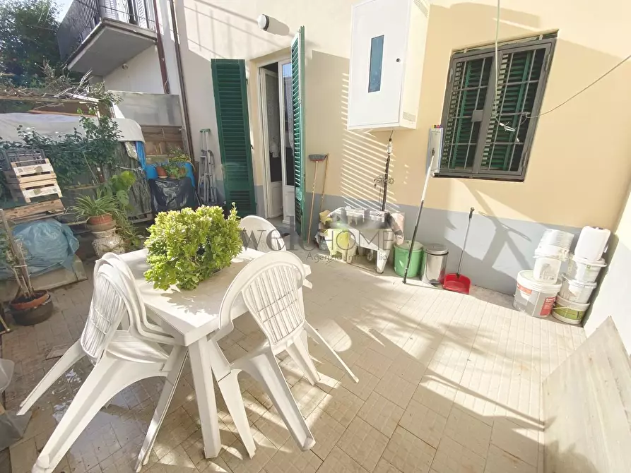 Immagine 31 di Terratetto in vendita  a Campi Bisenzio