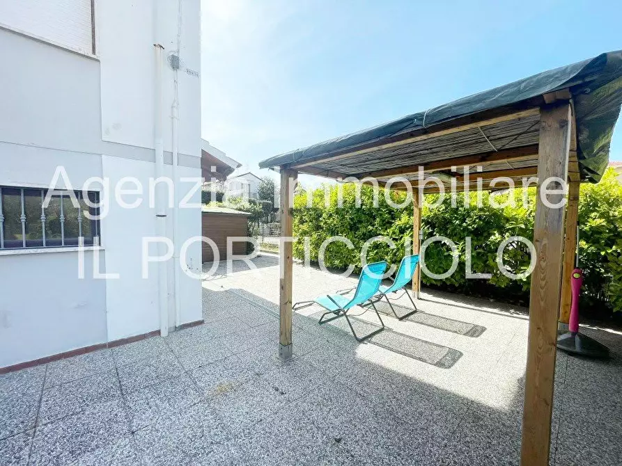 Immagine 6 di Appartamento in vendita  a Cecina