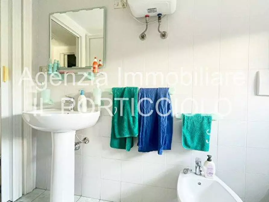 Immagine 26 di Appartamento in vendita  a Cecina