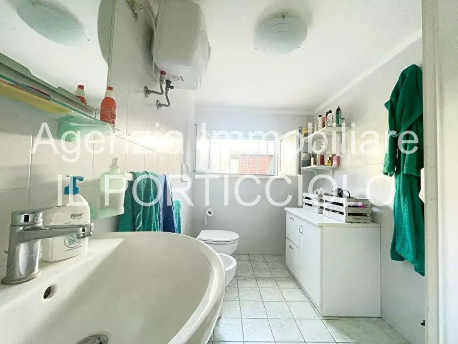 Immagine 27 di Appartamento in vendita  a Cecina