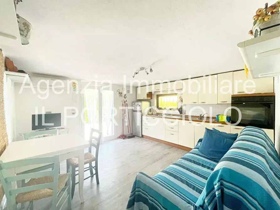 Immagine 16 di Appartamento in vendita  a Cecina