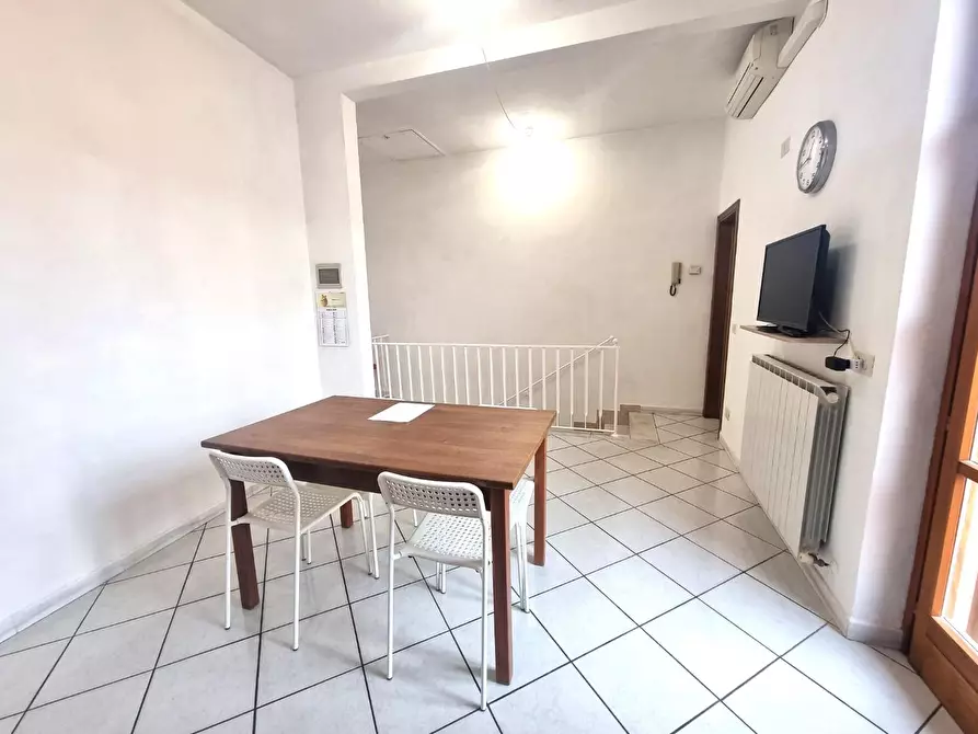 Immagine 5 di Appartamento in vendita  a Viareggio