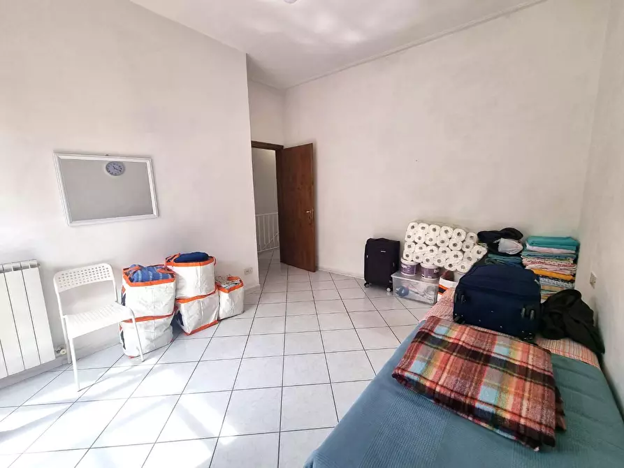 Immagine 9 di Appartamento in vendita  a Viareggio