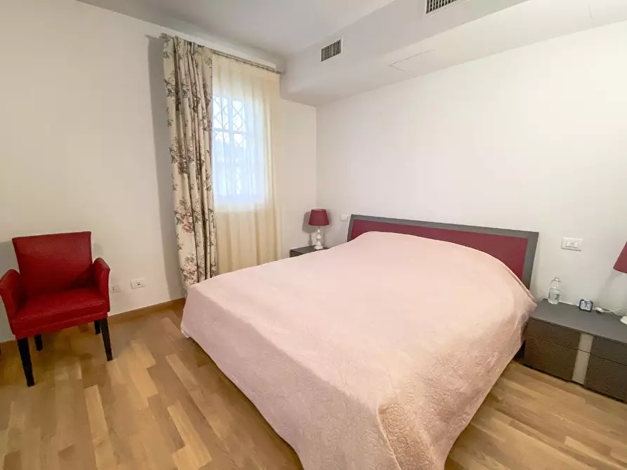 Immagine 34 di Villa in vendita  a Forte Dei Marmi