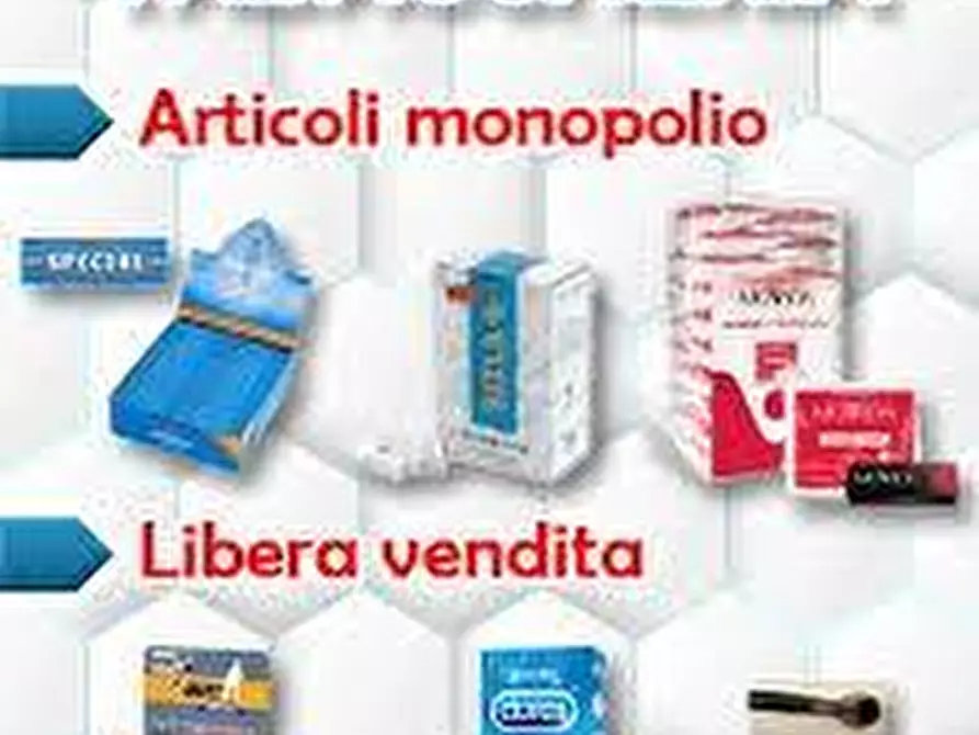 Immagine 2 di Attività commerciale in vendita  a Venaria Reale
