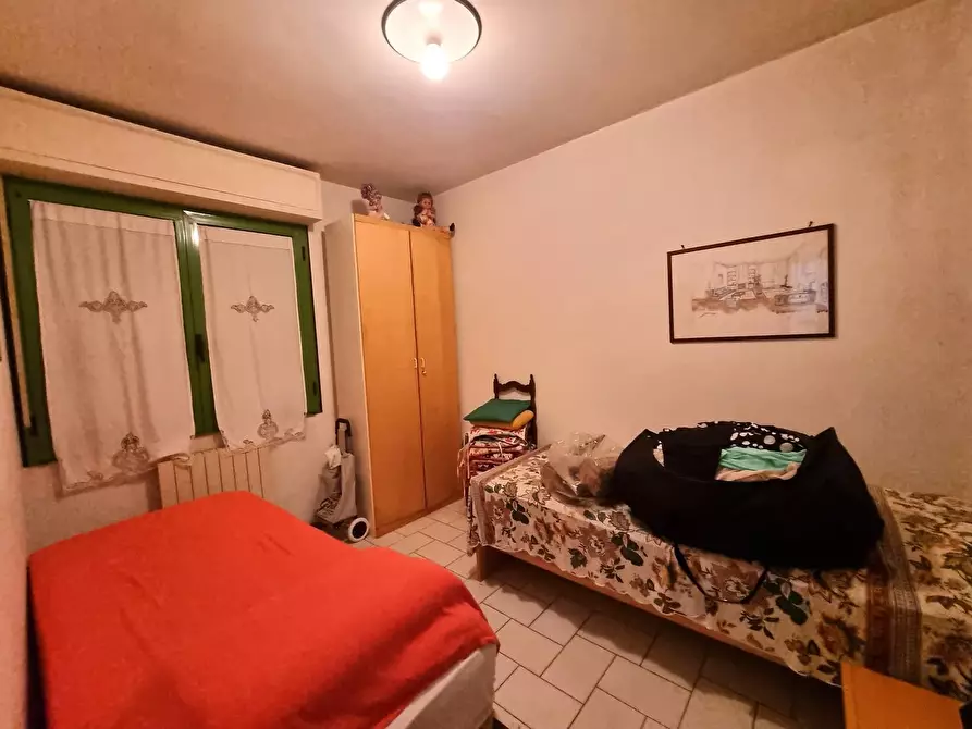 Immagine 18 di Appartamento in vendita  a Viareggio