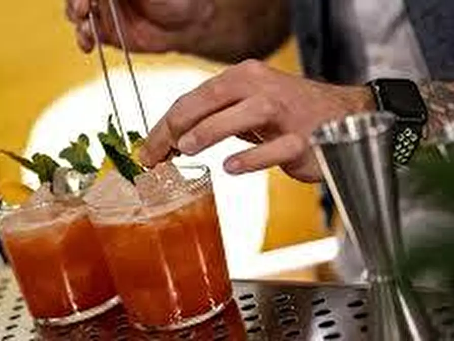 Immagine 7 di Attività commerciale in vendita  a Torino