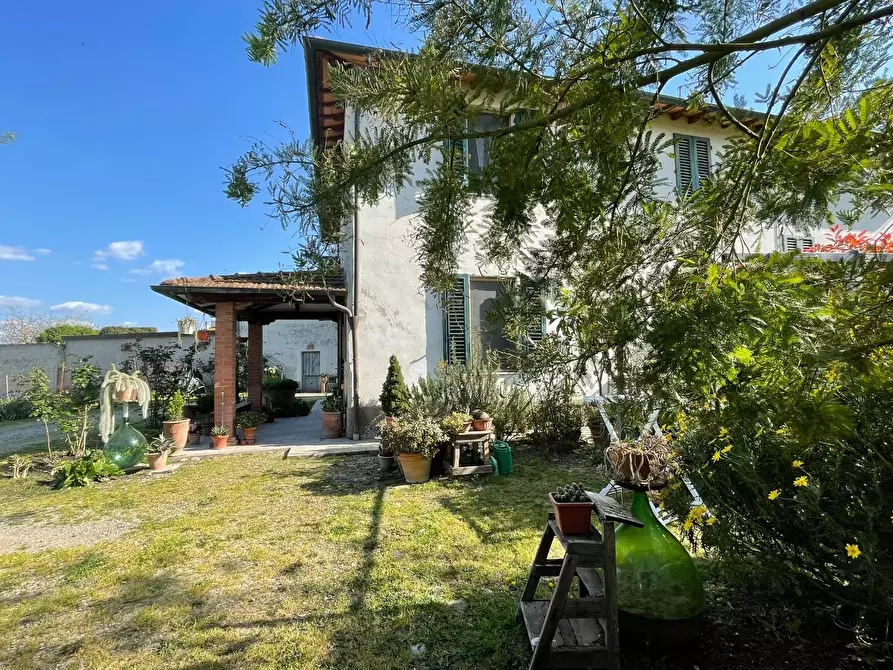 Immagine 1 di Casa semindipendente in vendita  a Empoli