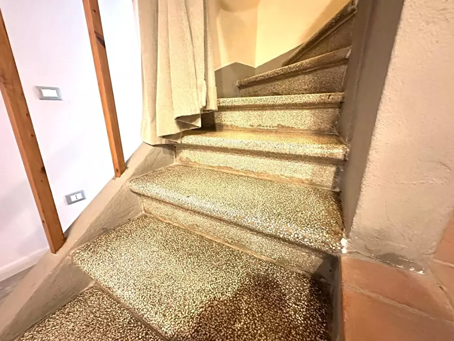 Immagine 4 di Appartamento in vendita  a Empoli