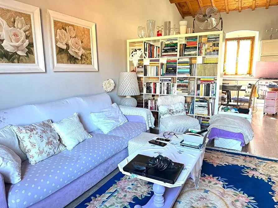 Immagine 20 di Appartamento in vendita  a Empoli