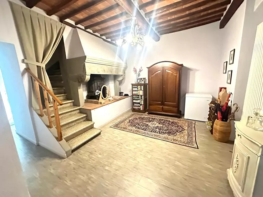 Immagine 19 di Appartamento in vendita  a Empoli