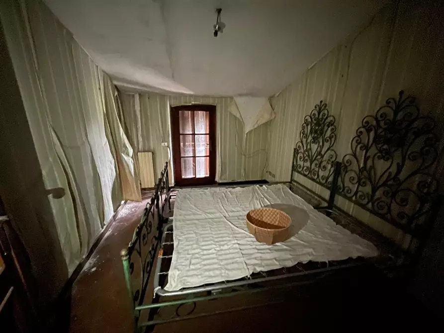 Immagine 15 di Villa in vendita  a Camaiore