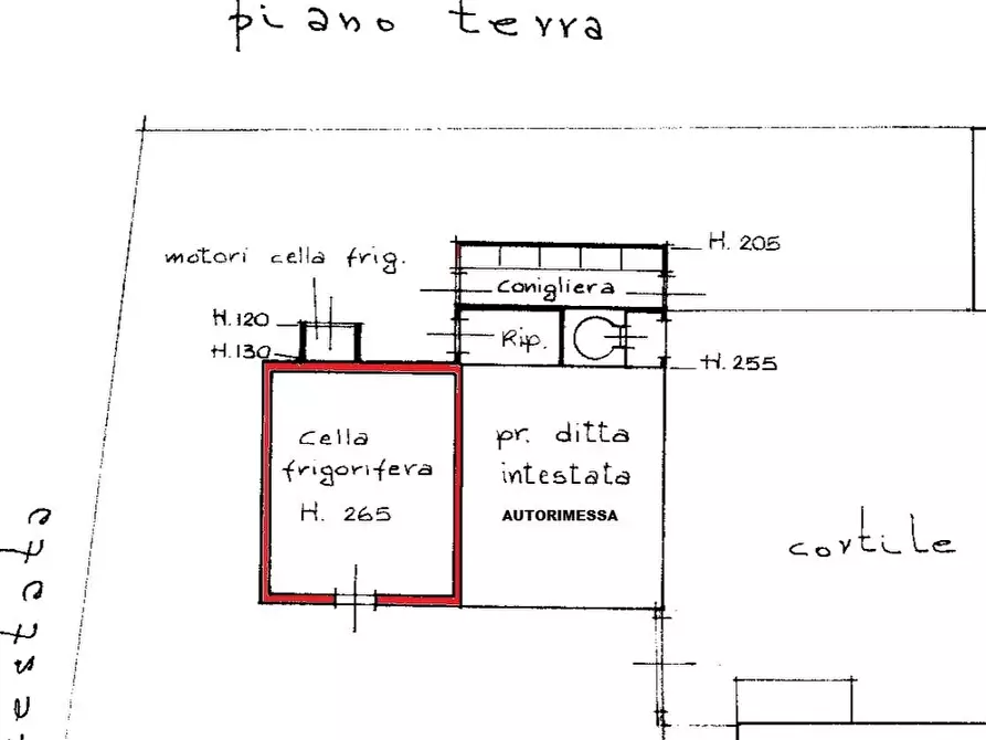 Immagine 25 di Villa in vendita  a Camaiore