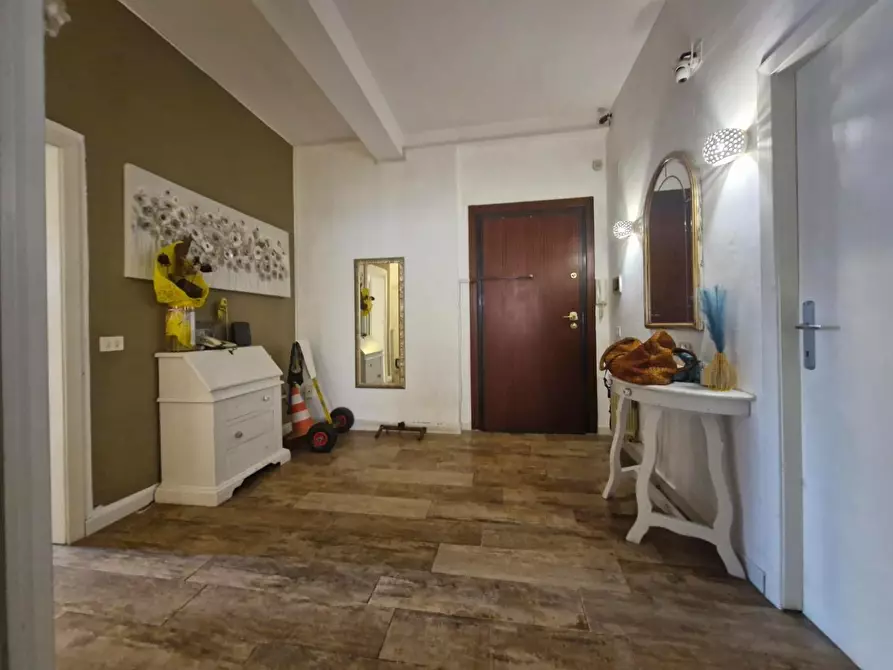 Immagine 1 di Appartamento in vendita  a Piombino