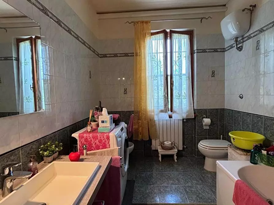 Immagine 16 di Appartamento in vendita  a Collesalvetti