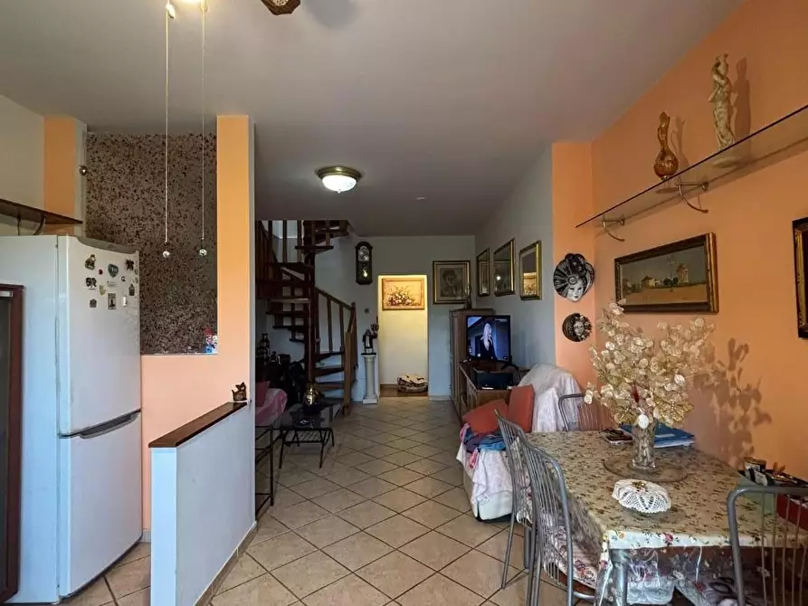 Immagine 24 di Appartamento in vendita  a Collesalvetti