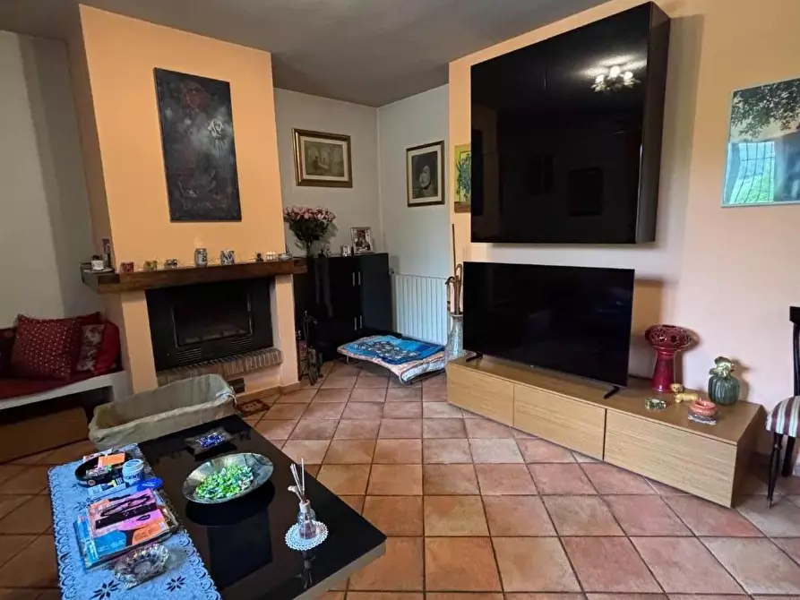 Immagine 14 di Appartamento in vendita  a Collesalvetti