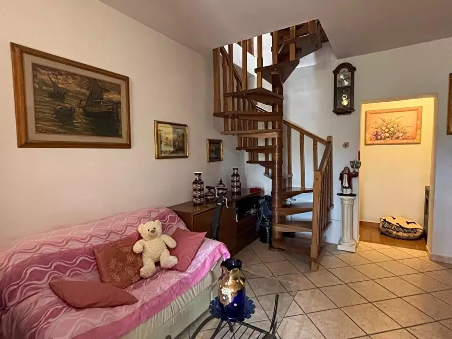 Immagine 26 di Appartamento in vendita  a Collesalvetti