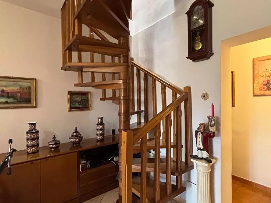 Immagine 29 di Appartamento in vendita  a Collesalvetti