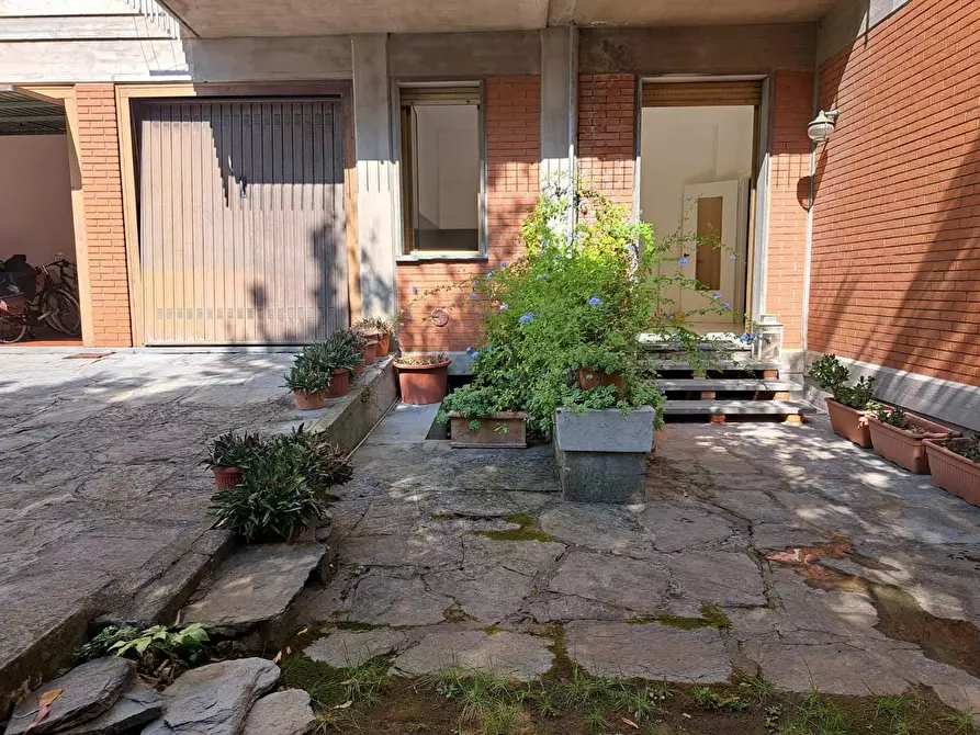 Immagine 13 di Appartamento in vendita  a Massa