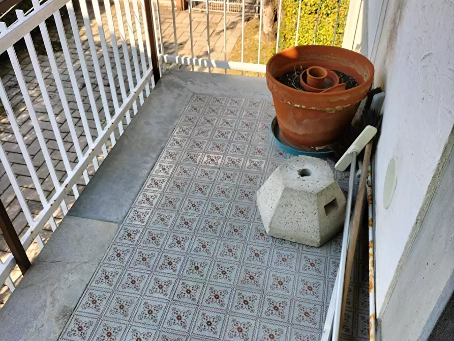 Immagine 20 di Appartamento in vendita  a Massa