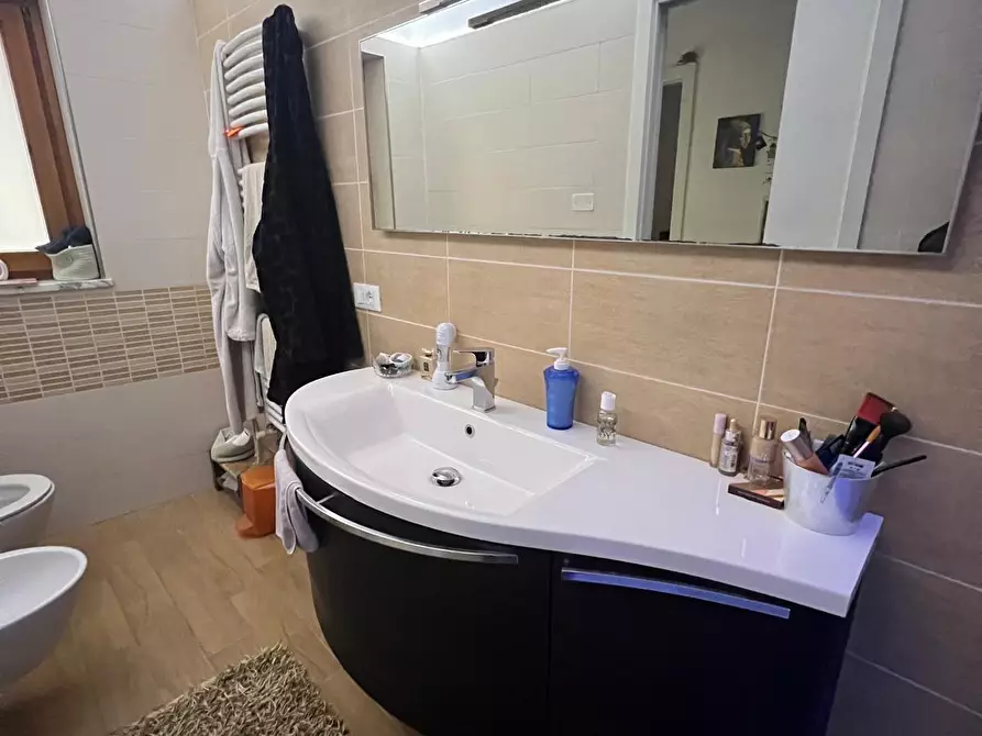 Immagine 8 di Appartamento in vendita  a Colle Di Val D'elsa